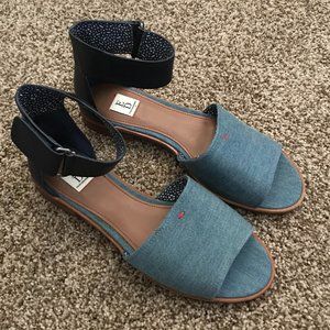 ED Ellen Degeneres Ankle Strap Sandals